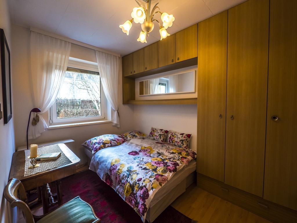 Apartment "Maria Theresia" Graz Exterior photo